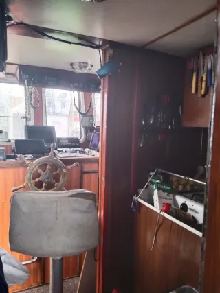 Barco profesional de pesca