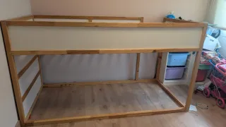 Litera Kura Ikea Madera