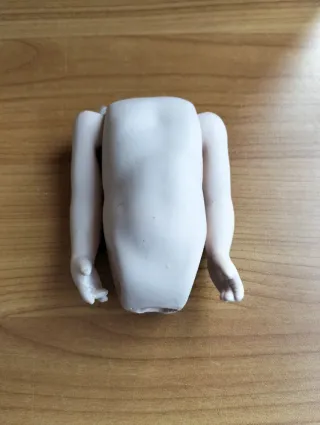 Bambola porcellana bisquit da assemblare