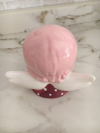 Statuetta angelo rosa e rosso in ceramica