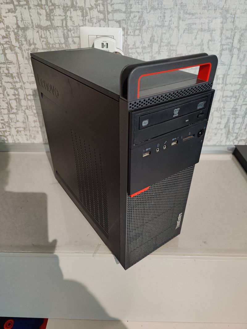 Lenovo ThinkCentre M700 i3 4GB RAM 750GB HDD afbeelding 6