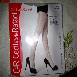 Medias sín estrenar Cecilia de Rafael Fallera