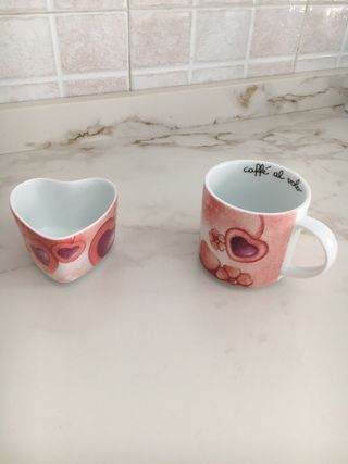 Tazza mug con portabiscottini a forma di cuore
