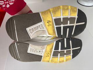 Zapatillas Camper Blancas y Amarillas Talla 44