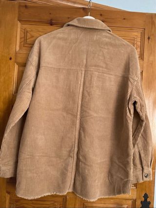 Cazadora Zara pana camel