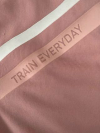 Top deportivo Domyos rosa