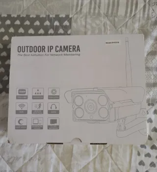 Cámara Seguridad Sricam SH031B + 64GB