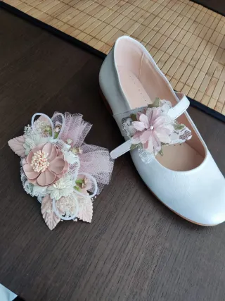 Vestido Comunión niña blanco y rosa empolvado