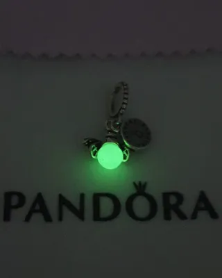 Charm Pandora luciérnaga brillante plata