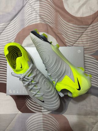 Nike Phantom GX 2 Elite FG // Talla 45,5