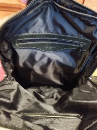 Bolso Mochila Pepe Moll Beige Negro