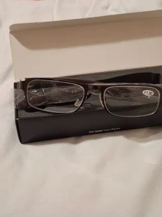 Occhiali da vista marroni