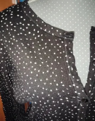 Cardigan moteado negro y blanco