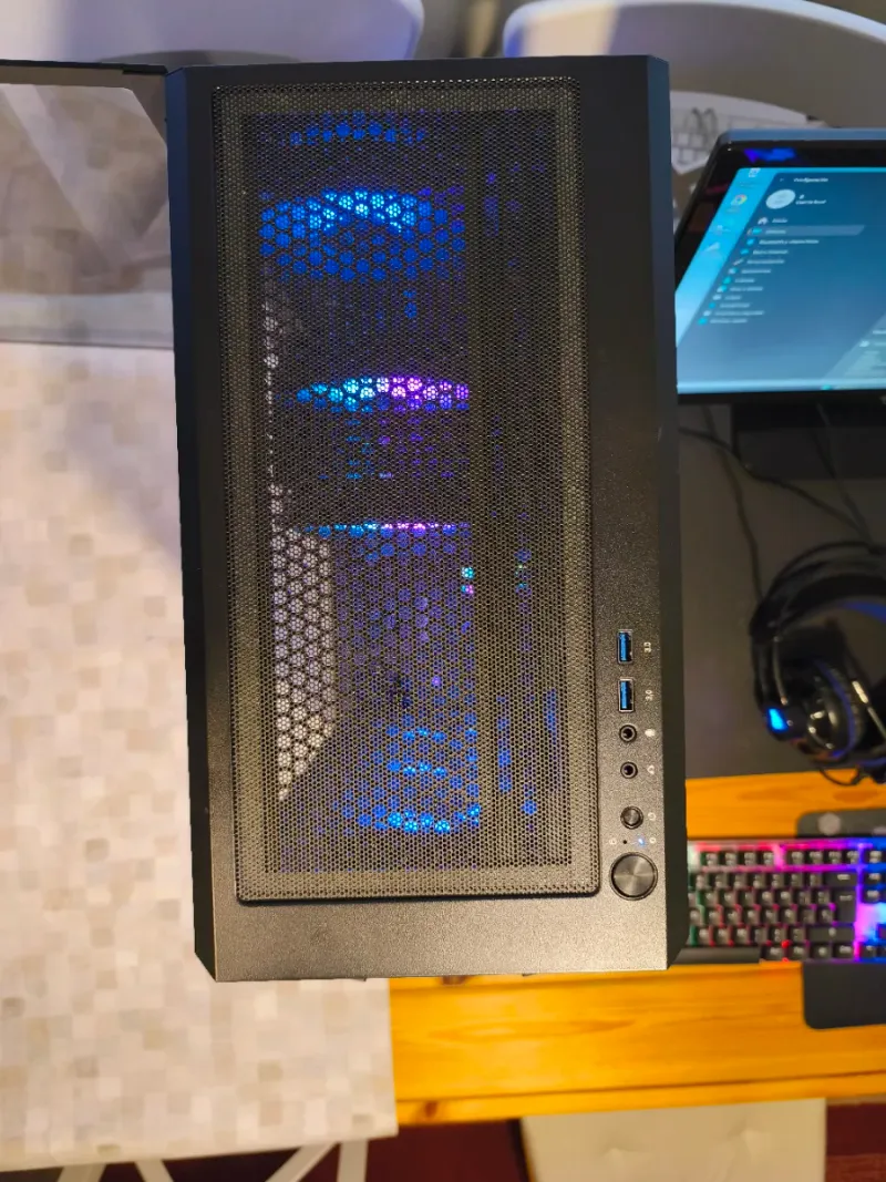 PC Gaming i7 + RX 6500 XT + 16GB RAM RGB afbeelding 3