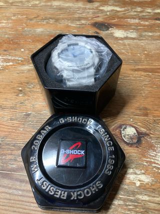 Reloj G-SHOCK Blanco y Azul