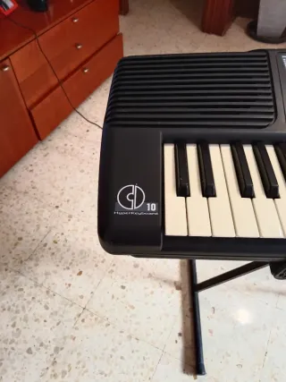 Piano Electrónico Generalmusic