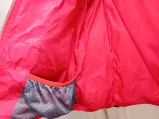 Chaleco Levi's plumas