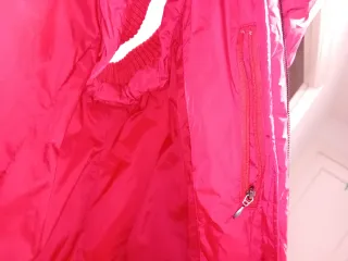 Chaleco Levi's plumas