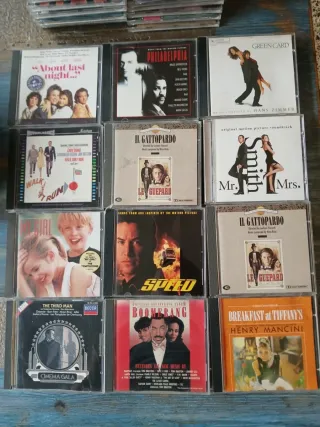 Lote 107 CDs Bandas Sonoras y Musicales