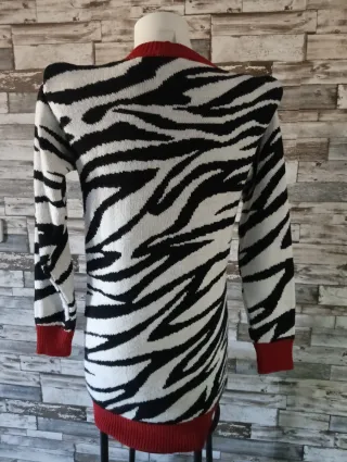 Abito fantasia zebra con scritte Gaelle