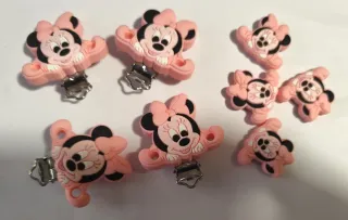 Materiale per catenelle arcobaleno e nuvole