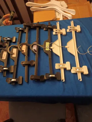 Perchas de pinza para pantalones y faldas