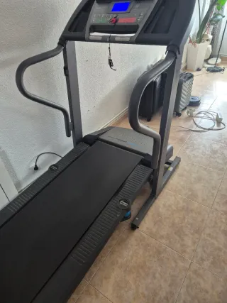 Cinta de correr profesional PRO FORM 485 CX