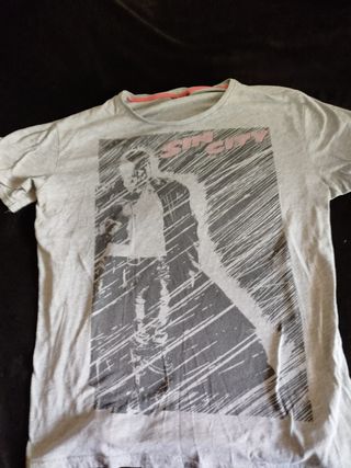 Camiseta geek Sin City gris y rosa