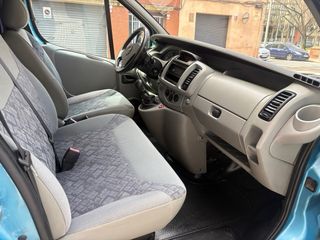 Opel Vivaro 2005