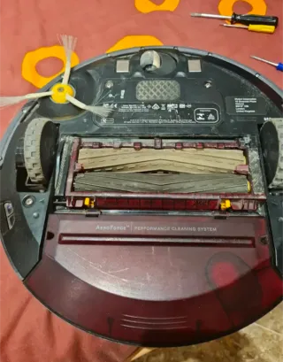 2x iRobot Roomba 865