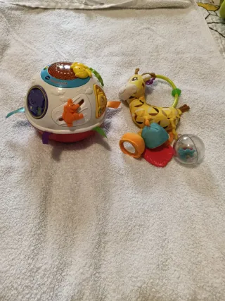Pelota de Actividad VTech y Sonajero