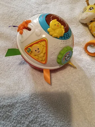 Pelota de Actividad VTech y Sonajero