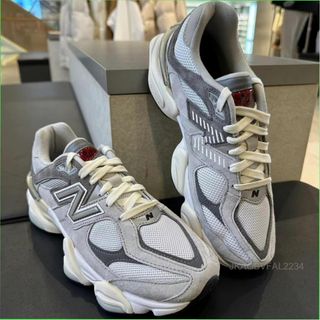 New Balance 9060 Talla 40 Beige/Gris