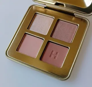 Hourglass Curator Eyeshadow Palette Idealist