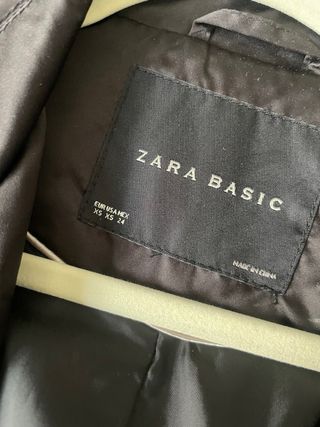 Gabardina Zara Negra Mujer