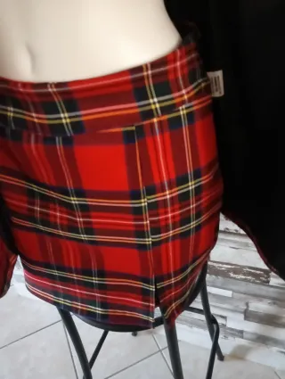 Completo Blazer e Gonna Scozzese Rosso