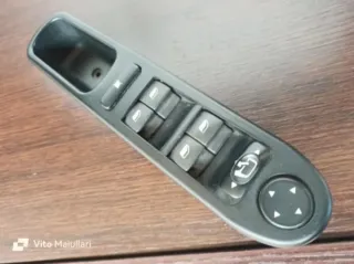 Pulsantiera Alzacristalli Peugeot 307 (6+3 PIN)