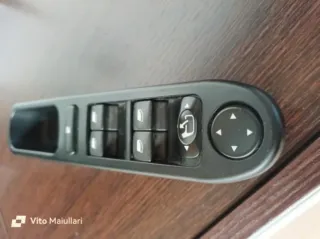 Pulsantiera Alzacristalli Peugeot 307 (6+3 PIN)