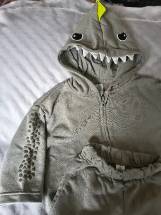 Chándal bebé dino 6 meses
