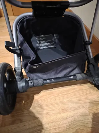 Carro dos piezas, silla + cuco. Easywalker