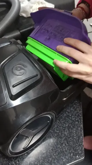 Aspirador Rowenta City Force