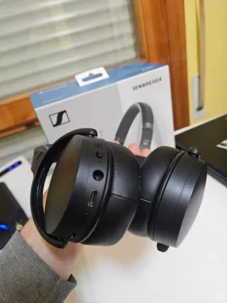 Auriculares Inalámbricos Negros