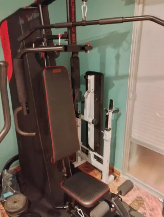 Equipo completo gimnasio musculación