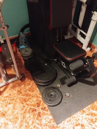 Equipo completo gimnasio musculación