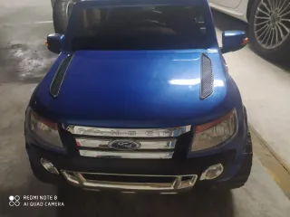 Coche eléctrico infantil azul