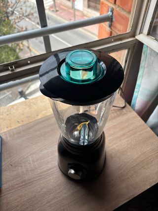 Batidora Cecotec sin usar