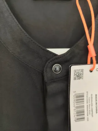 Mono largo Superdry negro