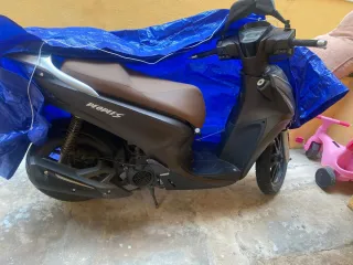 Kymco People S 125i Marrón/Gris