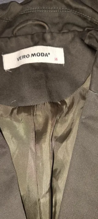 Chaqueta verde con parches talla 38