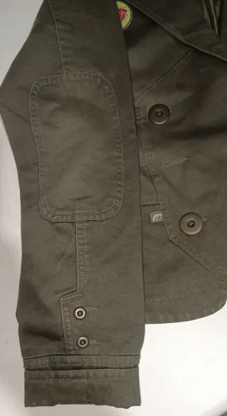 Chaqueta verde con parches talla 38
